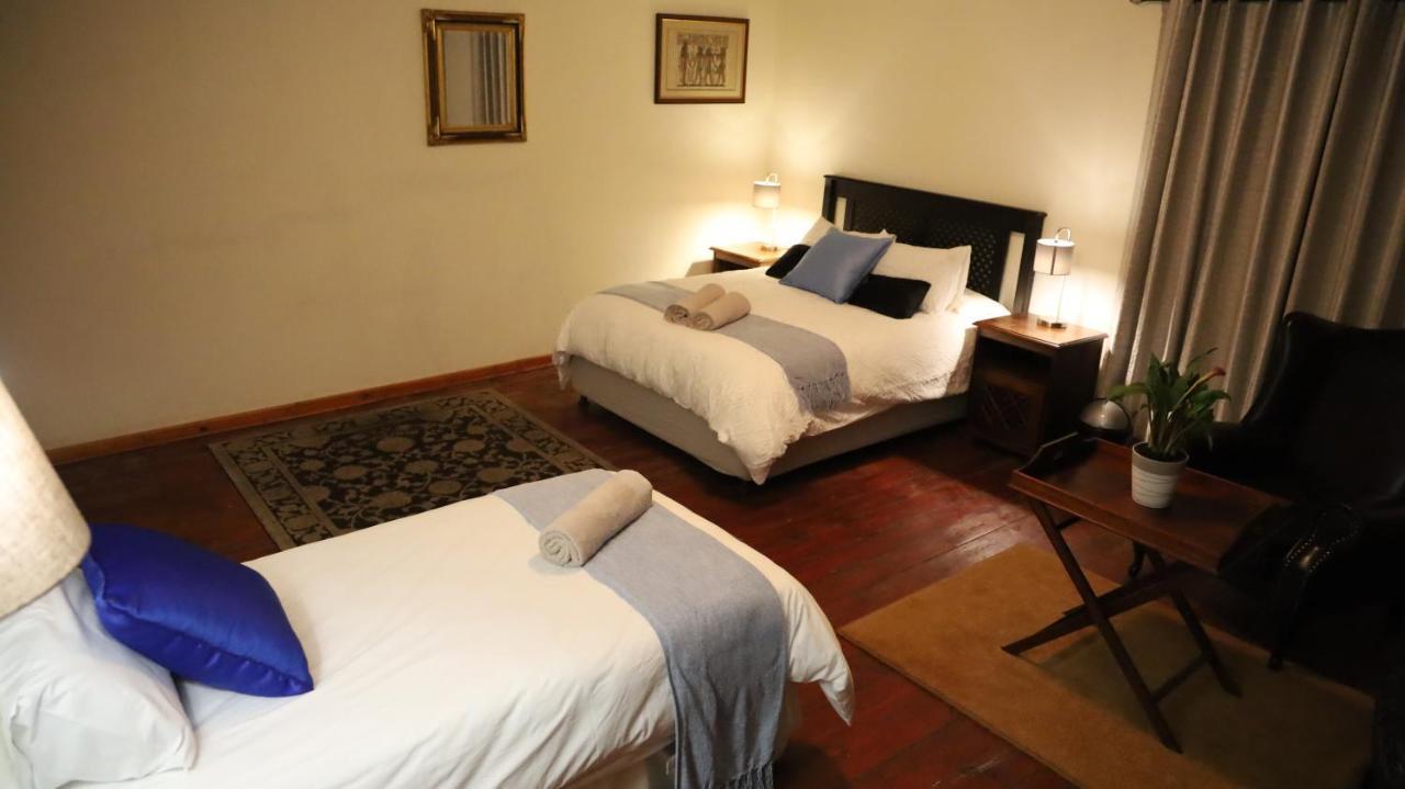 The Oak Potch Guesthouse Potchefstroom Exteriör bild