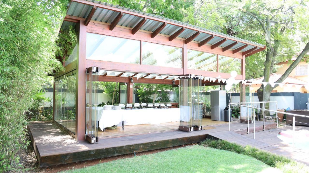 The Oak Potch Guesthouse Potchefstroom Exteriör bild